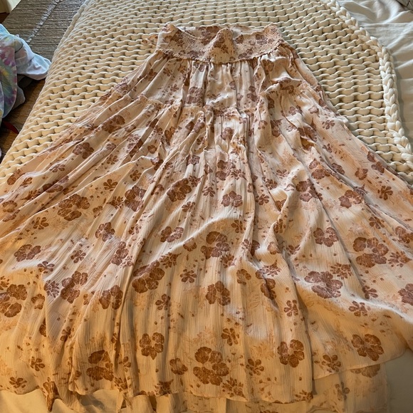 long flowy boho skirt - Picture 5 of 5